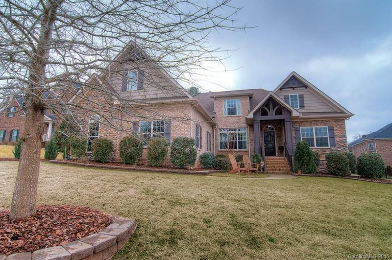 9004 Bitberg Ln, Waxhaw, NC 28173