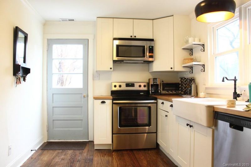 122 Oak St, Belmont, NC 28012