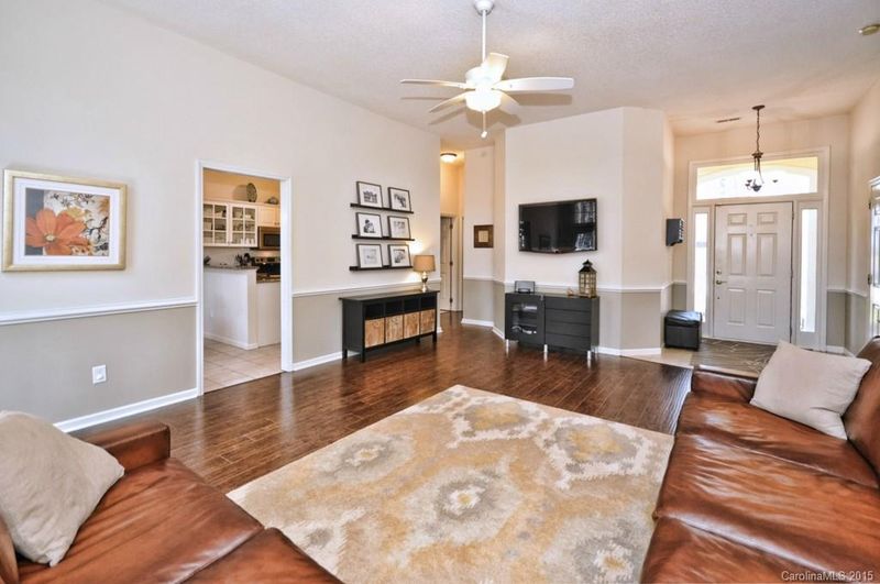 6143 Park Hill Rd, Charlotte, NC 28277