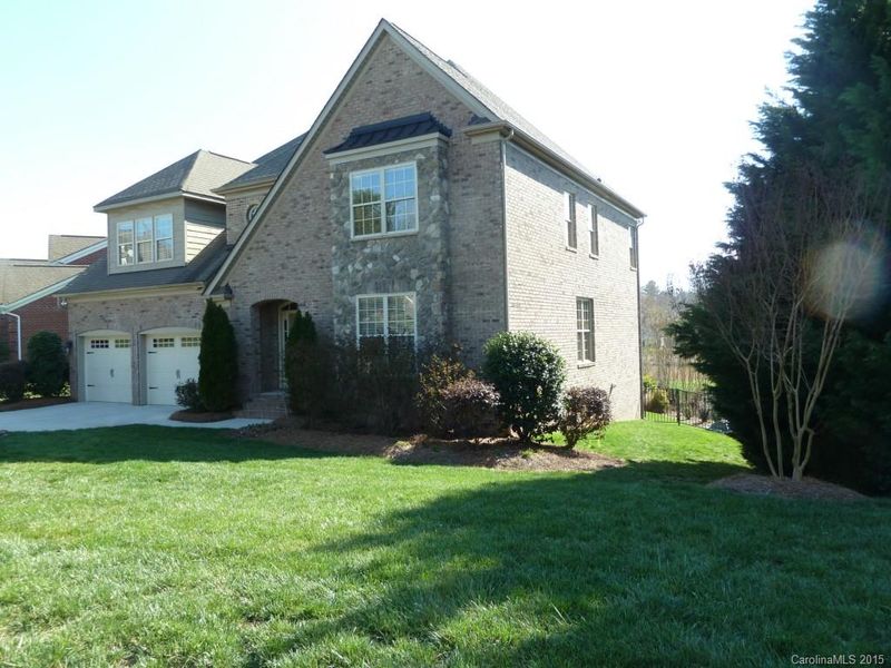 223 Mcduffie Ln, Fort Mill, SC 29715