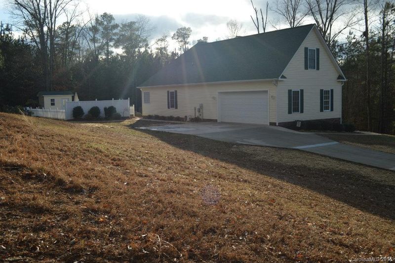 510 Flying Eagle Dr, Clover, SC 29710