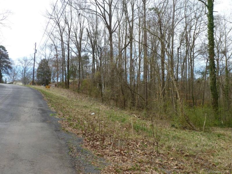 7301 Alamance Dr, Charlotte, NC 28215