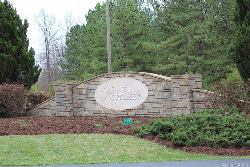 397 Gardner Point Dr, Stony Point, NC 28678