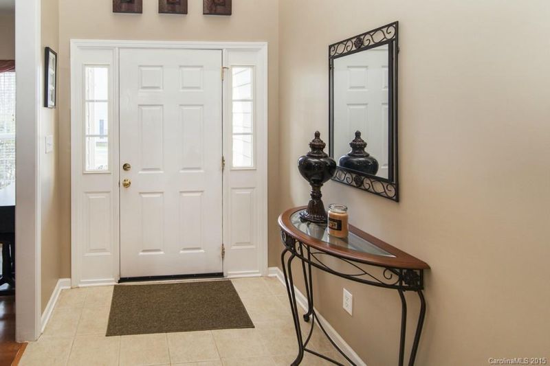 103 E Cavendish Dr, Mooresville, NC 28115