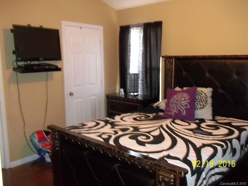 928 Harbour View Ct, Kannapolis, NC 28083