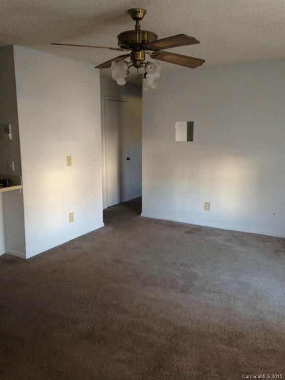 6132 Meadow Rose Ln #E BLD 3, Charlotte, NC 28215