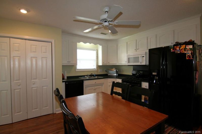 128 Watson St, Belmont, NC 28012