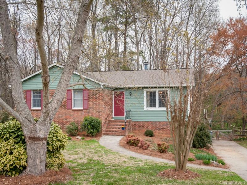 7432 Farm Gate Dr, Charlotte, NC 28215