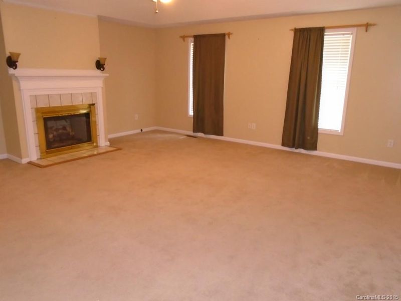 317 Lincoln Rd #9, York, SC 29745
