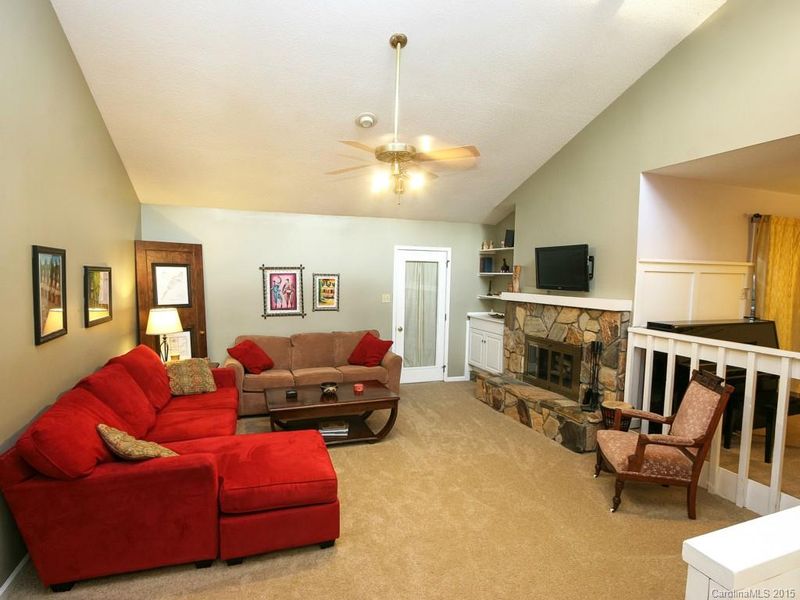 3086 Point Clear Dr, Tega Cay, SC 29708