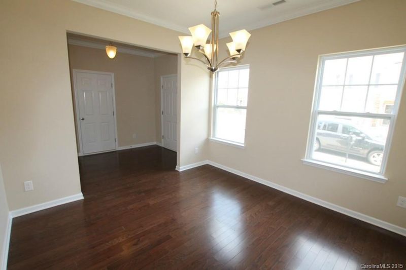 364 Battery Cir #18, Clover, SC 29710