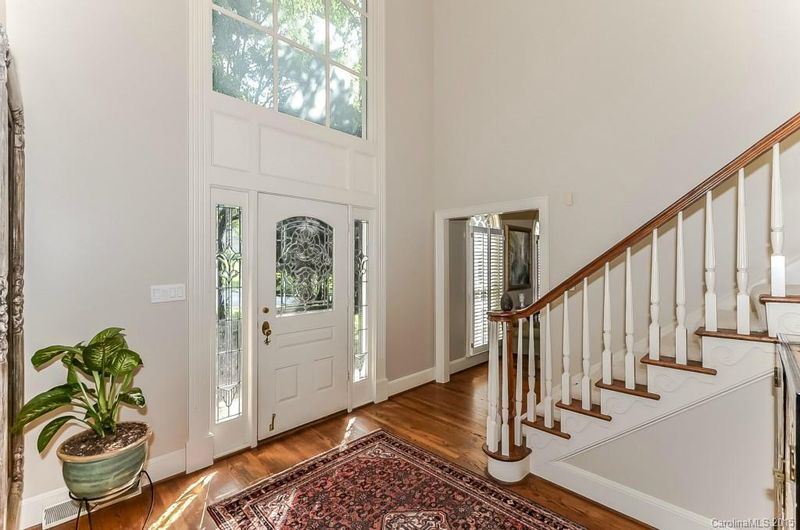5320 Mirabell Rd, Charlotte, NC 28226