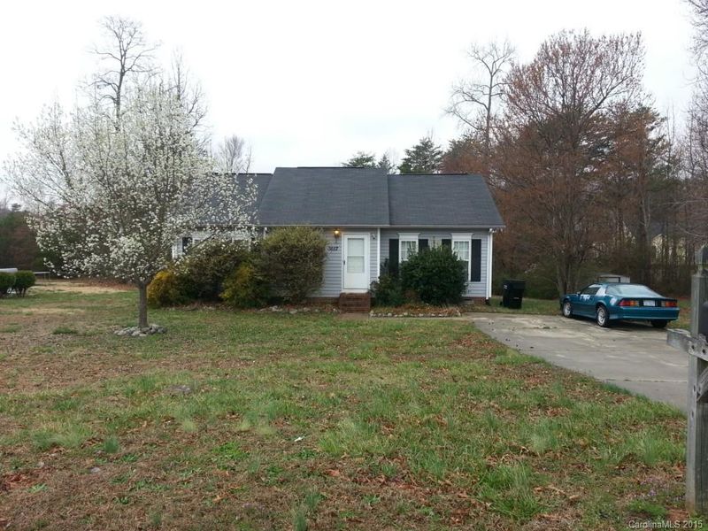3657 Lee Moore Rd, Maiden, NC 28650
