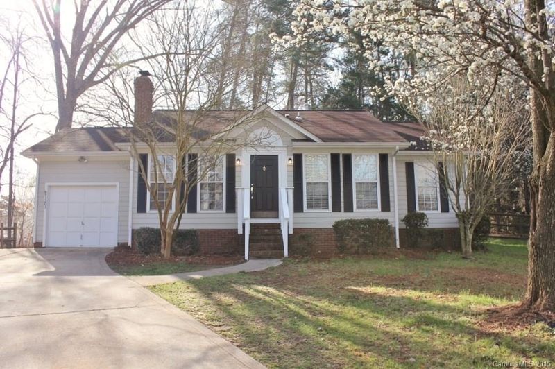 3203 Ontario Pl, Charlotte, NC 28269