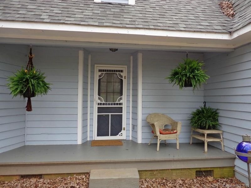 10433 Stonemede Ln, Matthews, NC 28105