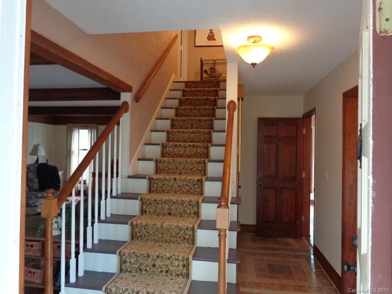 10433 Stonemede Ln, Matthews, NC 28105