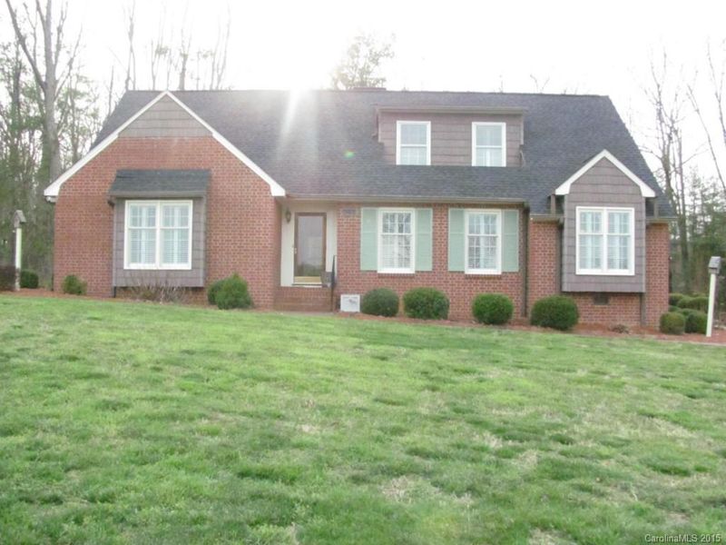 1166 Lithia Ln, Lincolnton, NC 28092