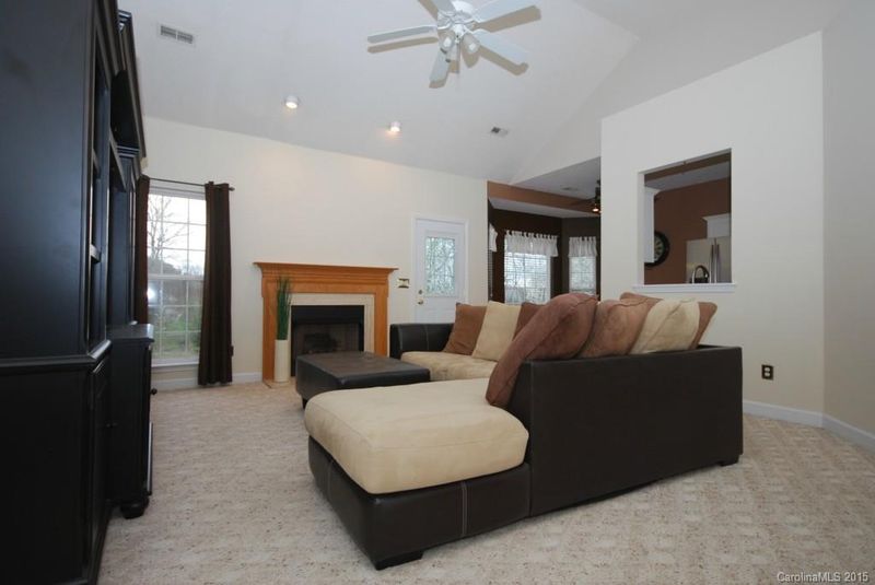 301 Braxton Dr, Indian Trail, NC 28079