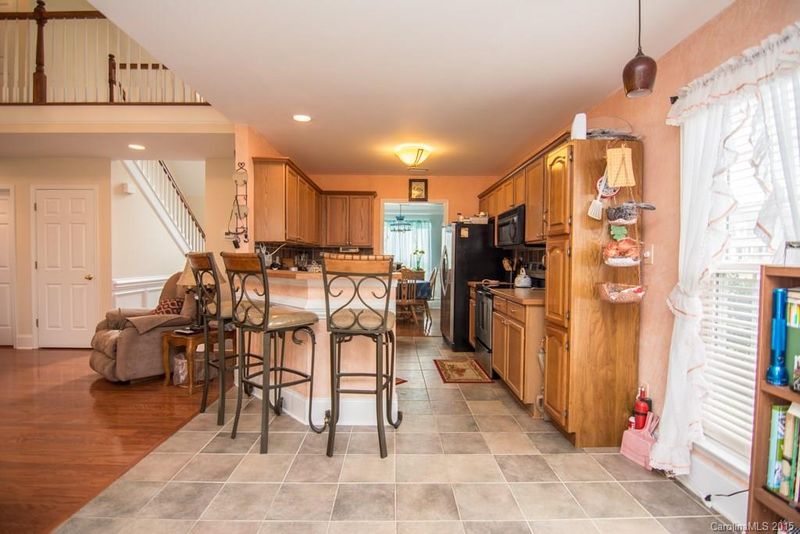 1502 Williamsburg Ln, Monroe, NC 28110