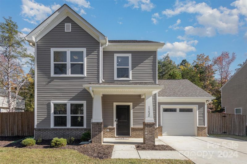 13424 Main Dr, Charlotte, NC 28262