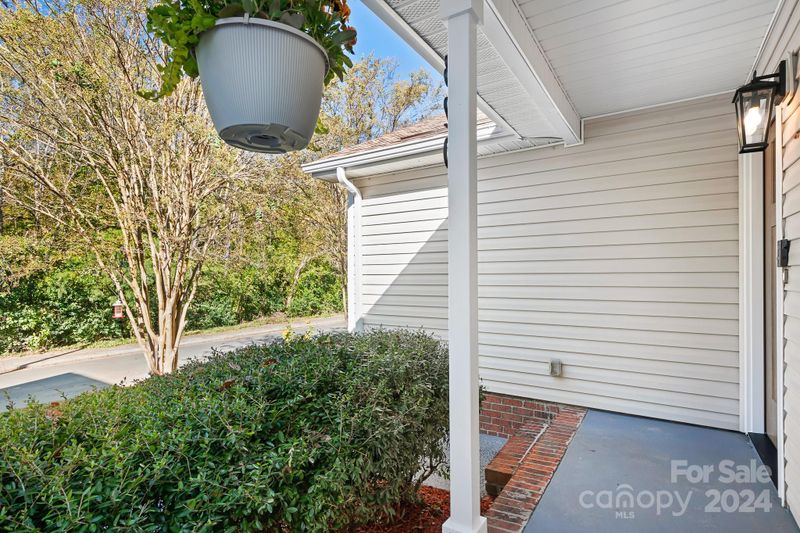 3201 Morning Dr, Charlotte, NC 28208