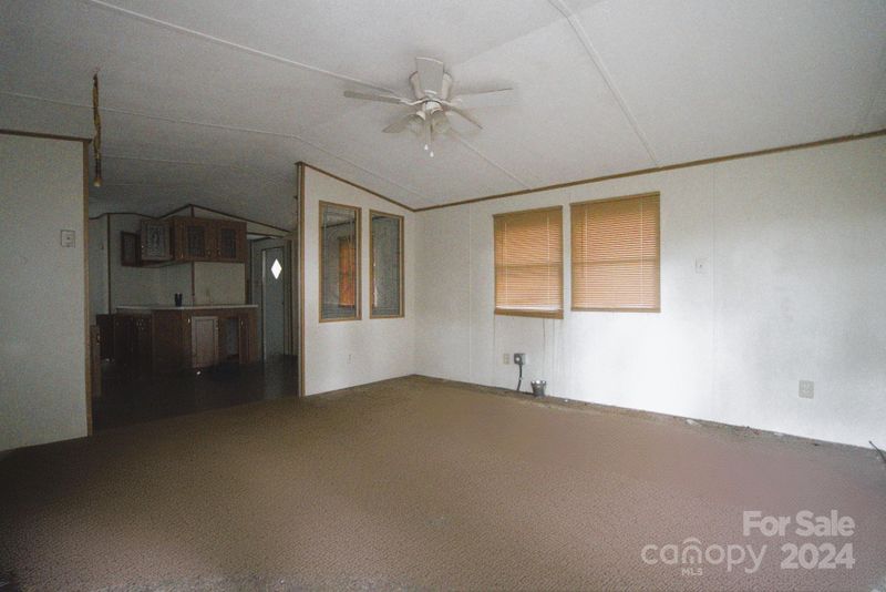 530 Elizabeth Ln, Gastonia, NC 28052
