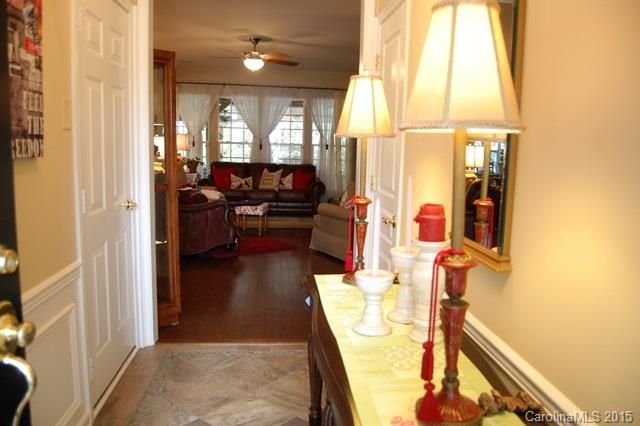 8836 Heron Glen Dr, Charlotte, NC 28269