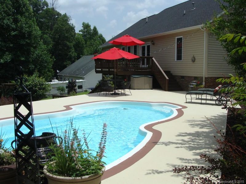 709 Rocky Ridge Ct, York, SC 29745