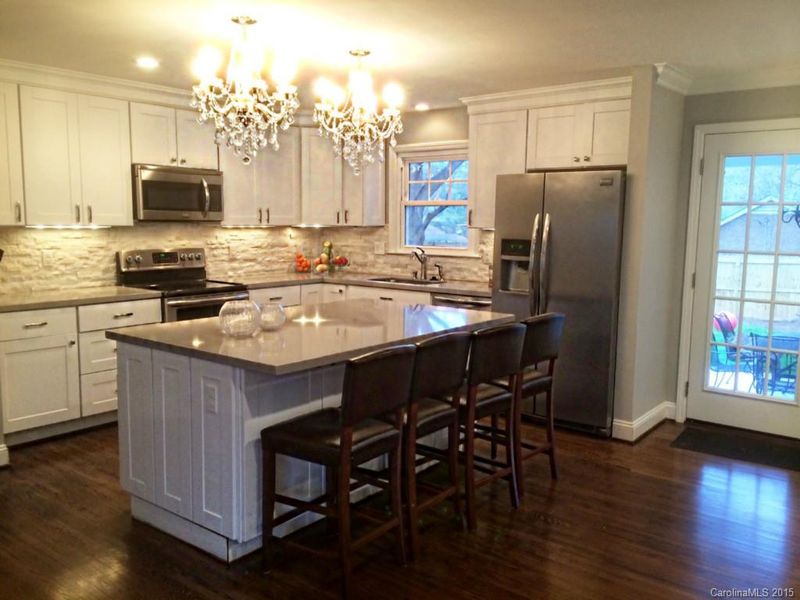 2901 Spring Valley Rd, Charlotte, NC 28210