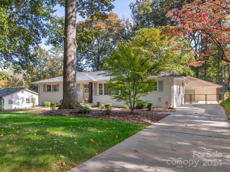 5637 Londonderry Rd, Charlotte, NC 28210