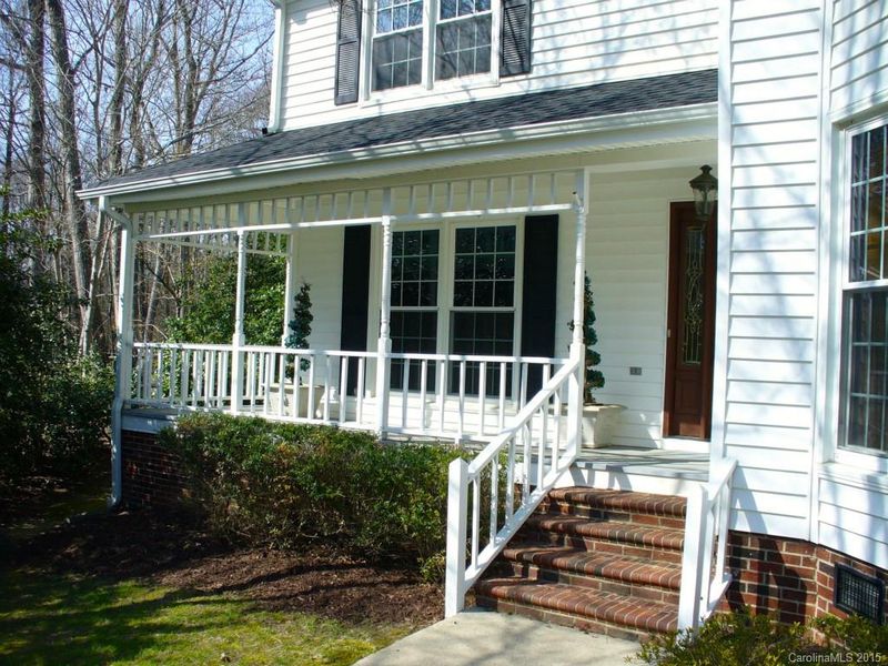 2305 Harefield Ln, Matthews, NC 28105