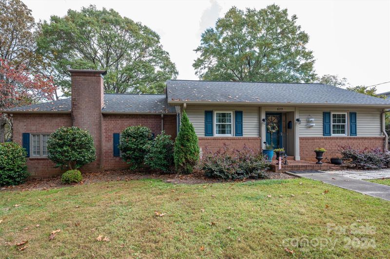 620 N Oak St, Lincolnton, NC 28092