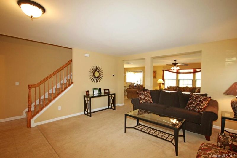 160 Silverspring Pl, Mooresville, NC 28117