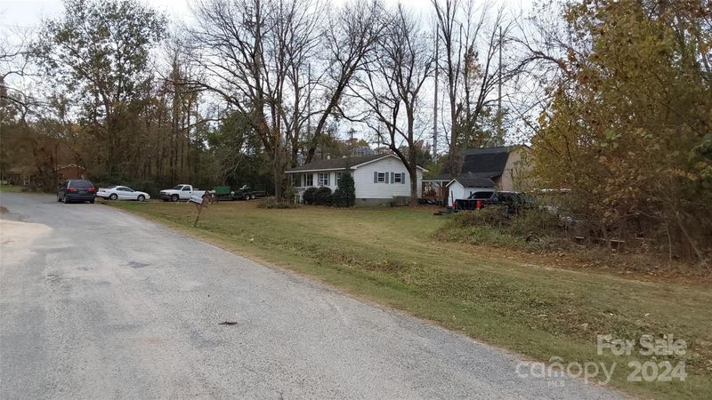 7619 Circle Dr, Indian Trail, NC 28079