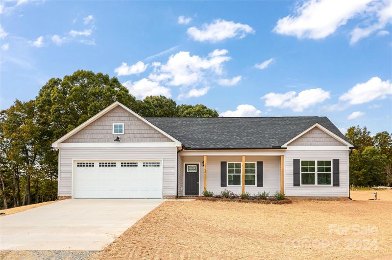 8585 Freeze Rd, Kannapolis, NC 28081