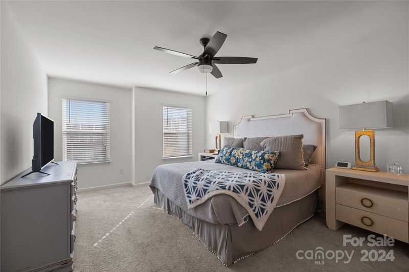 941 Canopy Falls Ln, York, SC 29745
