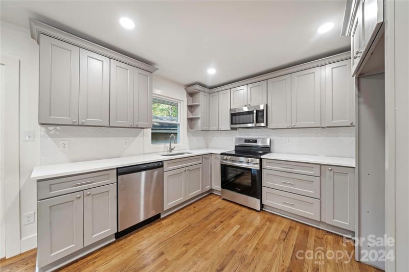 3115 Edsel Pl, Charlotte, NC 28205