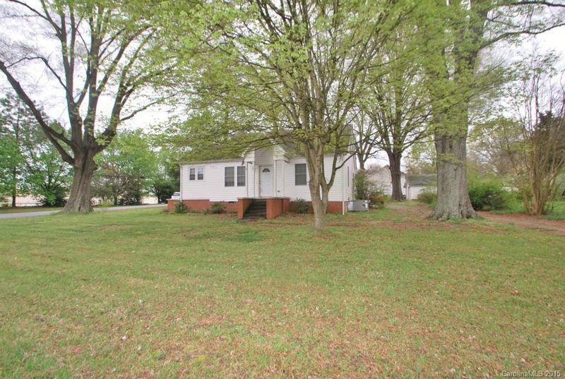 2401 Poplar Tent Rd, Concord, NC 28027
