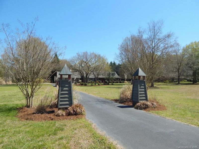 3284 India Hook Rd, Rock Hill, SC 29732
