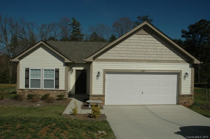 7087 Sonja Dr, Clover, SC 29710