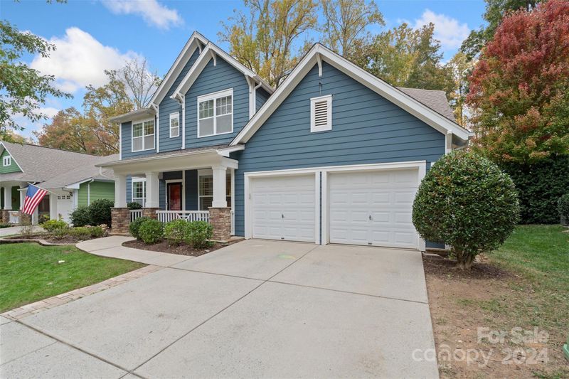 17147 Lake Path Dr, Cornelius, NC 28031