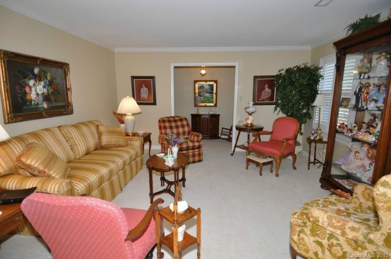 923 S Magnolia St, Mooresville, NC 28115