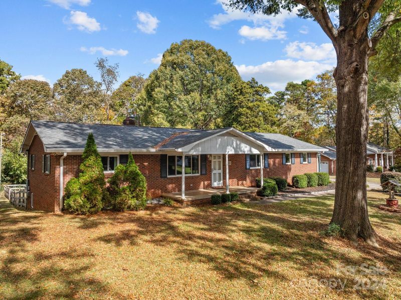 614 W 22nd St, Kannapolis, NC 28081
