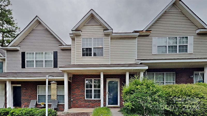5964 Cougar Ln, Charlotte, NC 28269
