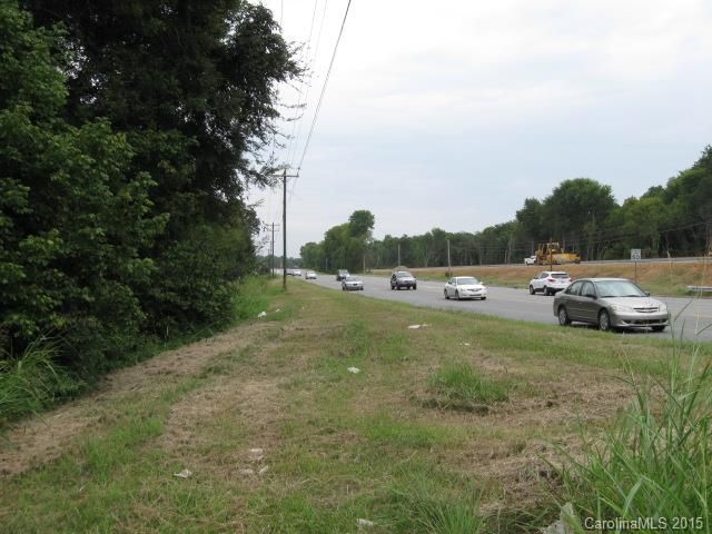 6336 Kings Dr, Harrisburg, NC 28075
