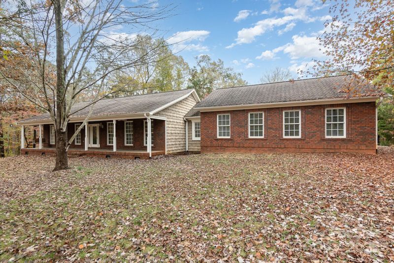 2830 Sparrow Springs Rd, Gastonia, NC 28052