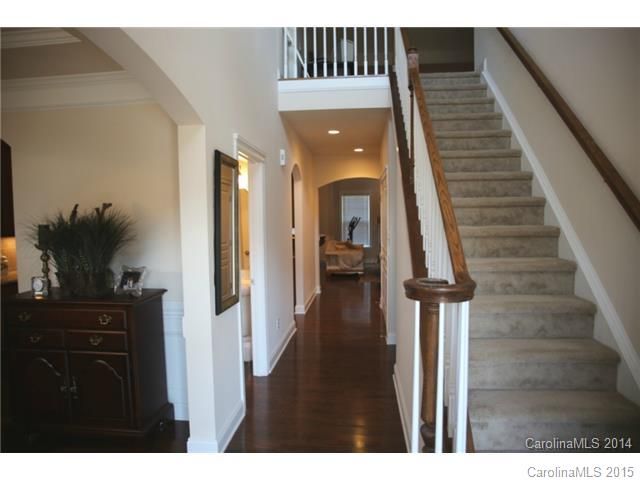 2339 NW Barrowcliffe Dr, Concord, NC 28027