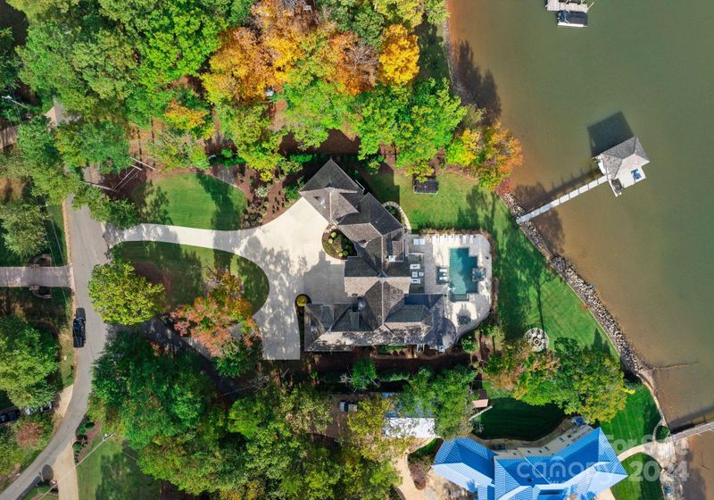 16500 Green Dolphin Ln, Cornelius, NC 28031