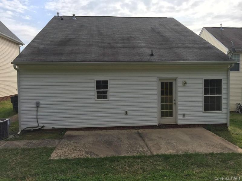 414 Trillium Ct SW, Conover, NC 28613