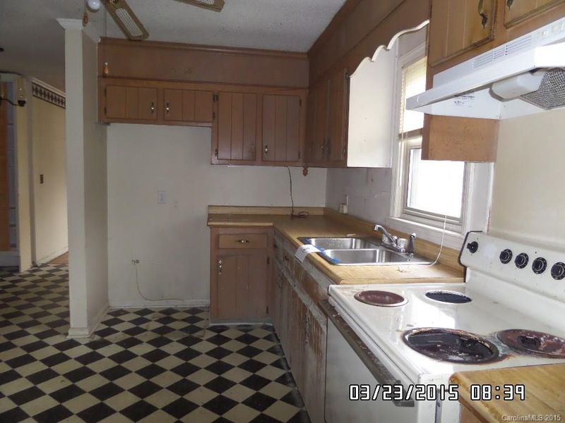 1503 10th Ave, Gastonia, NC 28052